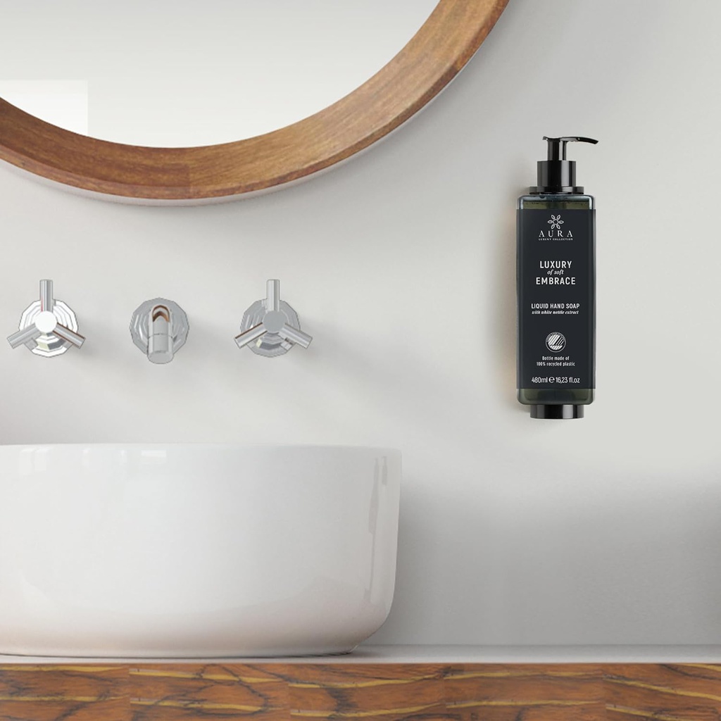 Doccia shampoo con estratti di ortica in flacone svitabile da 480 ml certificato Nordic Ecolabel